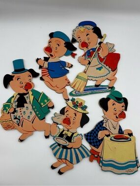 Vintage Nursery Dolly Toy Piglet Dress-Up Magnet Set - Multicolor